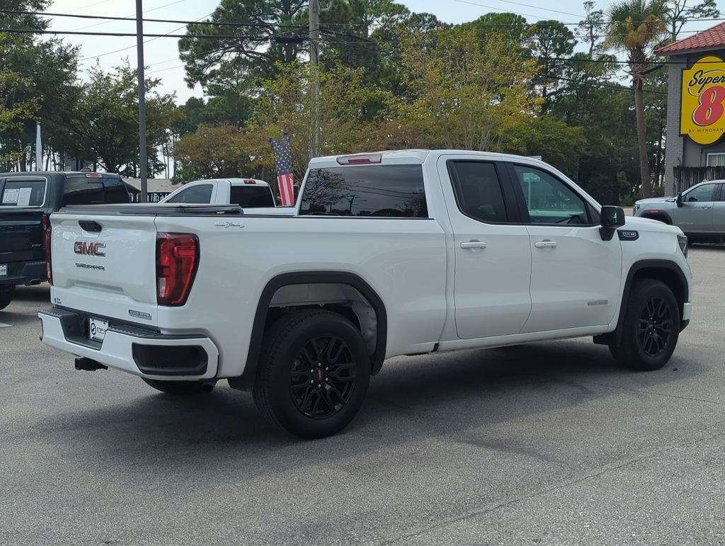 Used 2025 White GMC Elevation image 6