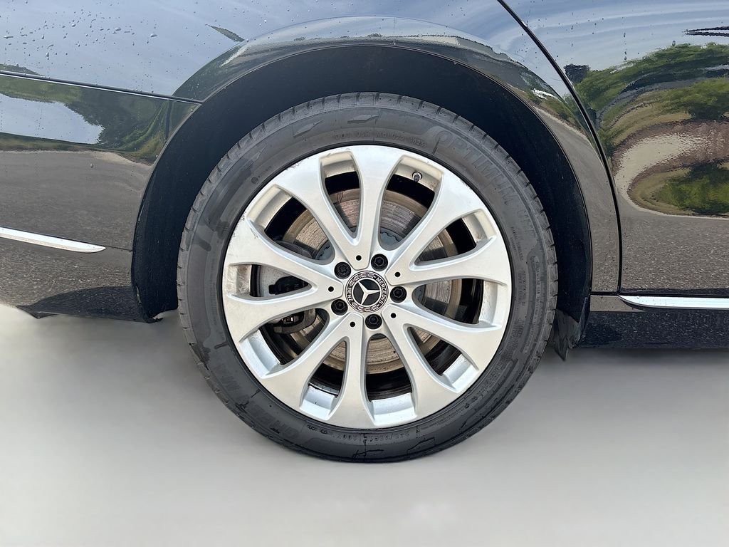 Used 2018 Black Mercedes-Benz E 400 image 14