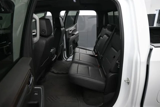 Used 2022 White Chevrolet LT Trail Boss image 14