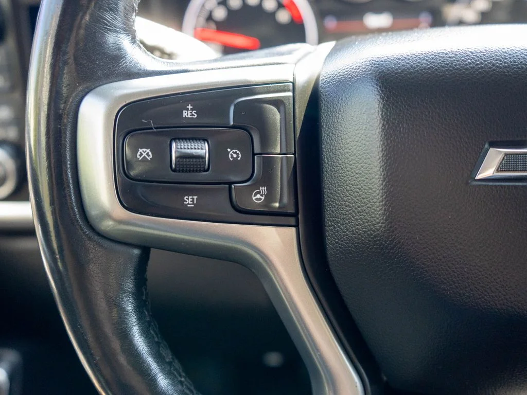 Used 2019 Gray Chevrolet RST image 19