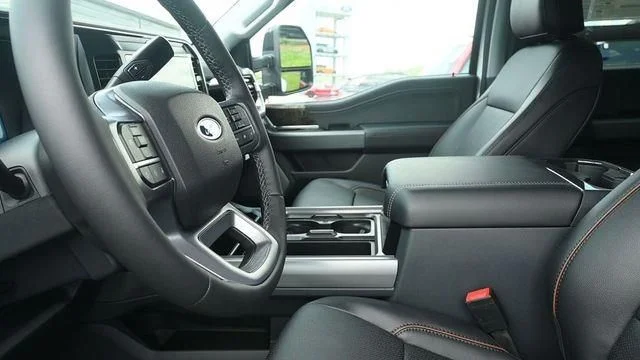 New 2026 Oxford White Ford F-350® Lariat® image 21