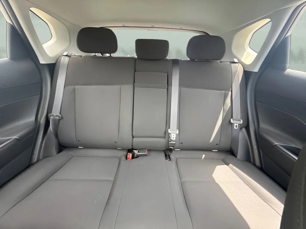 Used 2025 Gray Hyundai SEL image 10