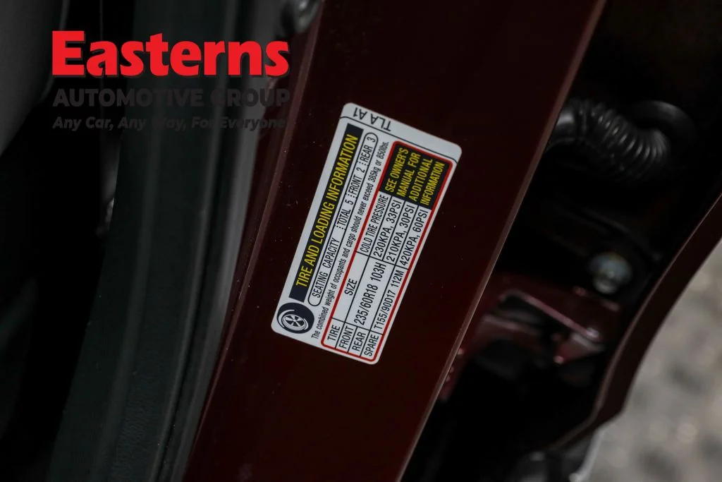 Used 2018 Red Honda Touring image 34