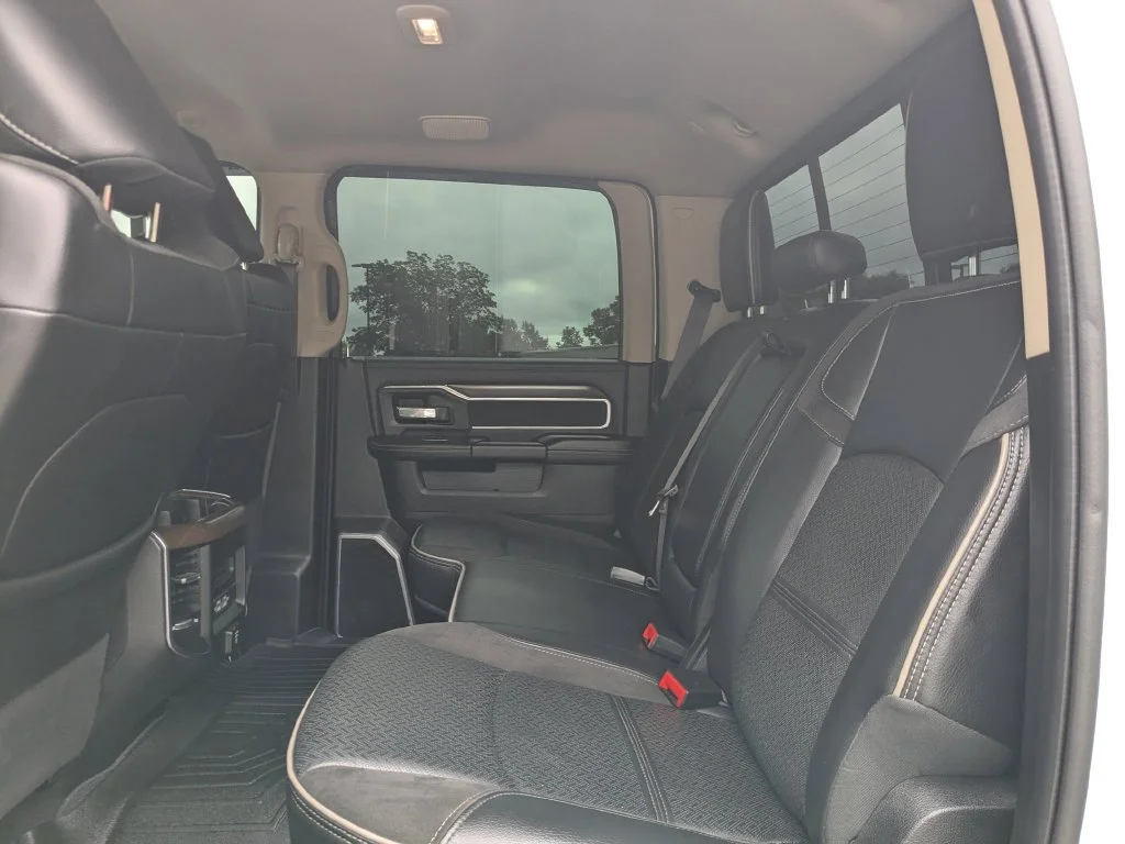 Used 2022 White Ram Laramie image 14