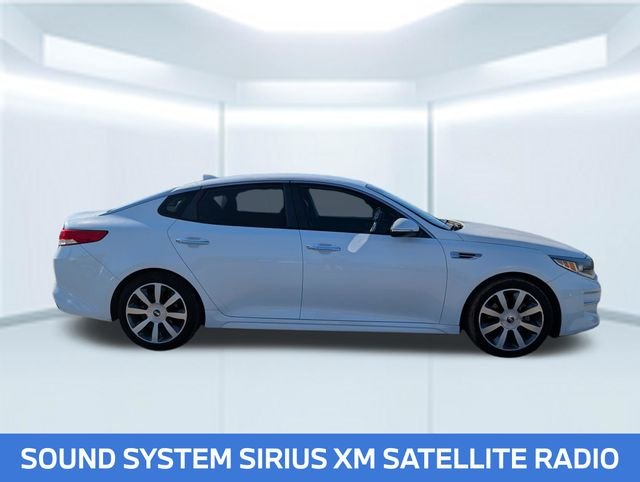 Used 2016 White Kia LX image 7