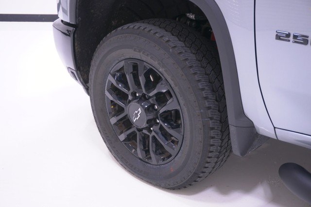 Used 2026 Sterling Gray Metallic Chevrolet LT image 12
