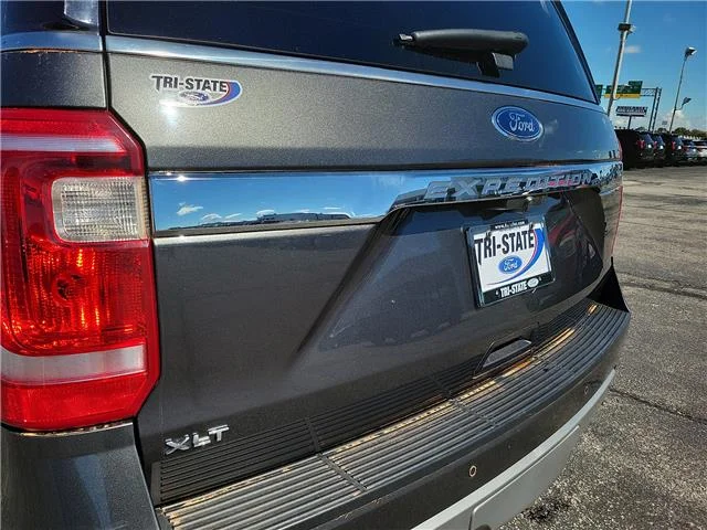 Used 2021 Magnetic Metallic Ford XLT 4x4 image 8