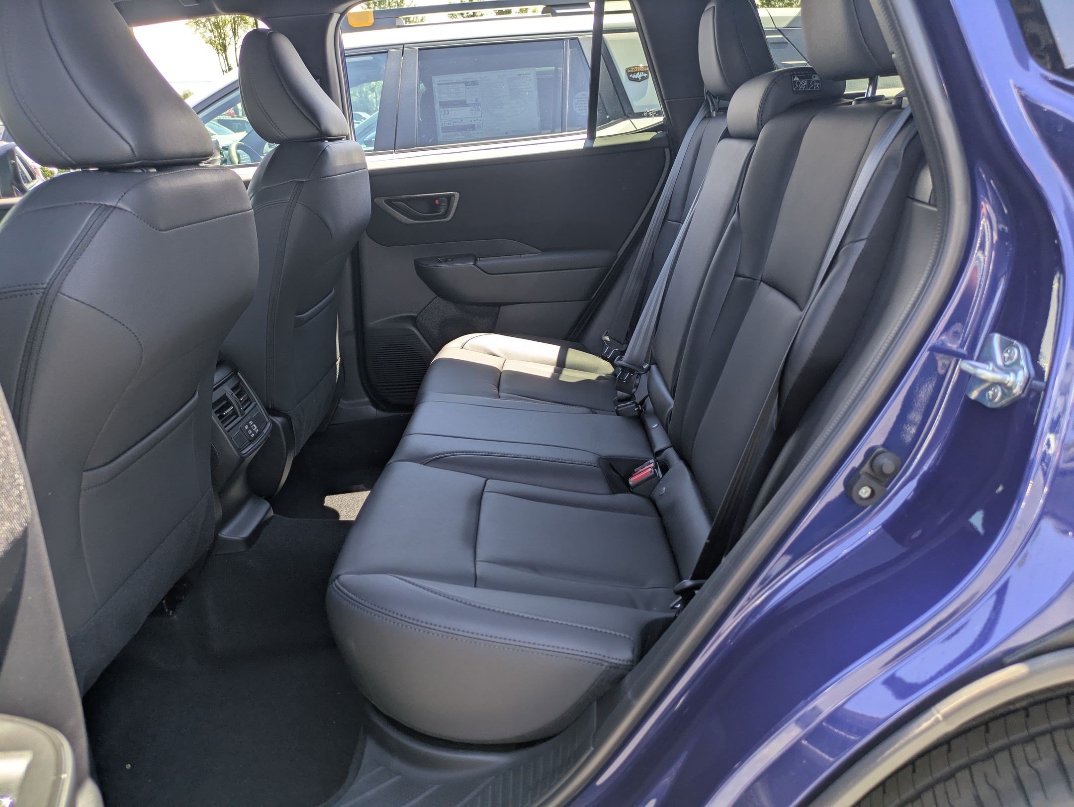 New 2026 SAPPHIRE BLUE PEARL Subaru Premium image 14