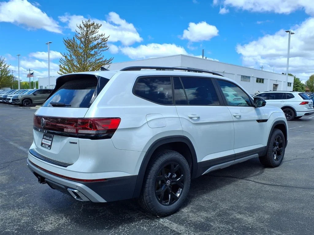 New 2026 Opal White Pearl Volkswagen Peak Edition image 2