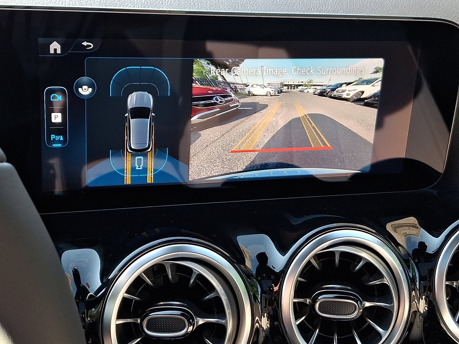 New 2026 Polar White Mercedes-Benz GLA 250 image 27