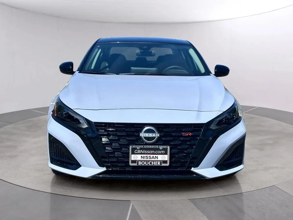 New 2026 Gray Sky Pearl / Super Black Two-tone Nissan SR Midnight Edition® image 8