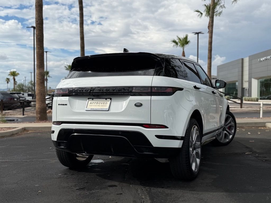 Used 2023  Land Rover R-Dynamic SE image 20