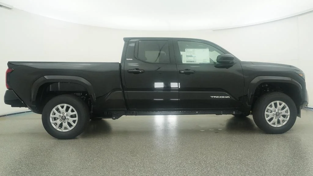 New 2026 Black Toyota SR5 image 13