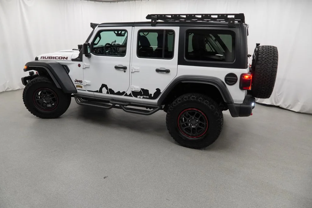Used 2023 White Jeep Rubicon image 17