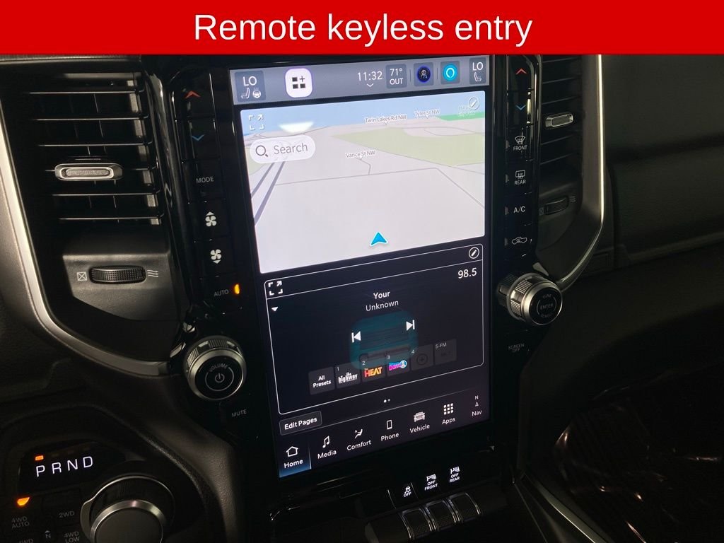 2025 Ram 1500 Big Horn photo 2