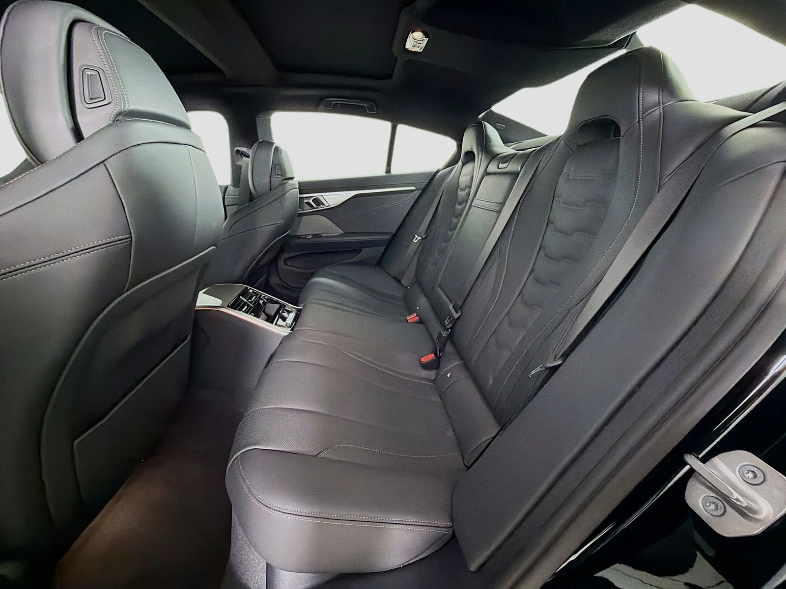 New 2026 Black Sapphire Metallic BMW 840i Gran Coupe image 26