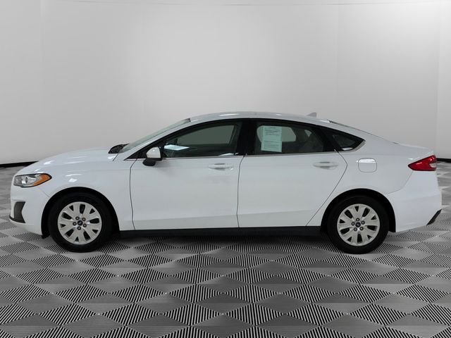 Used 2020 Ford Fusion S with VIN 3FA6P0G76LR262625 for sale in Urbandale, IA