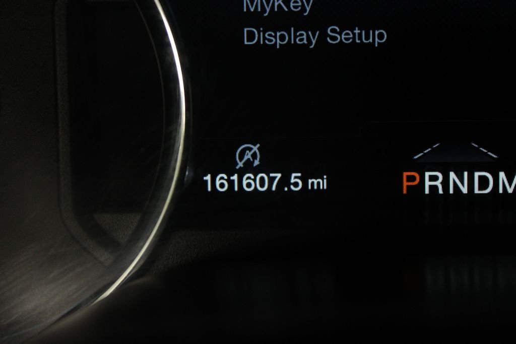 Used 2018 White Ford Platinum image 29