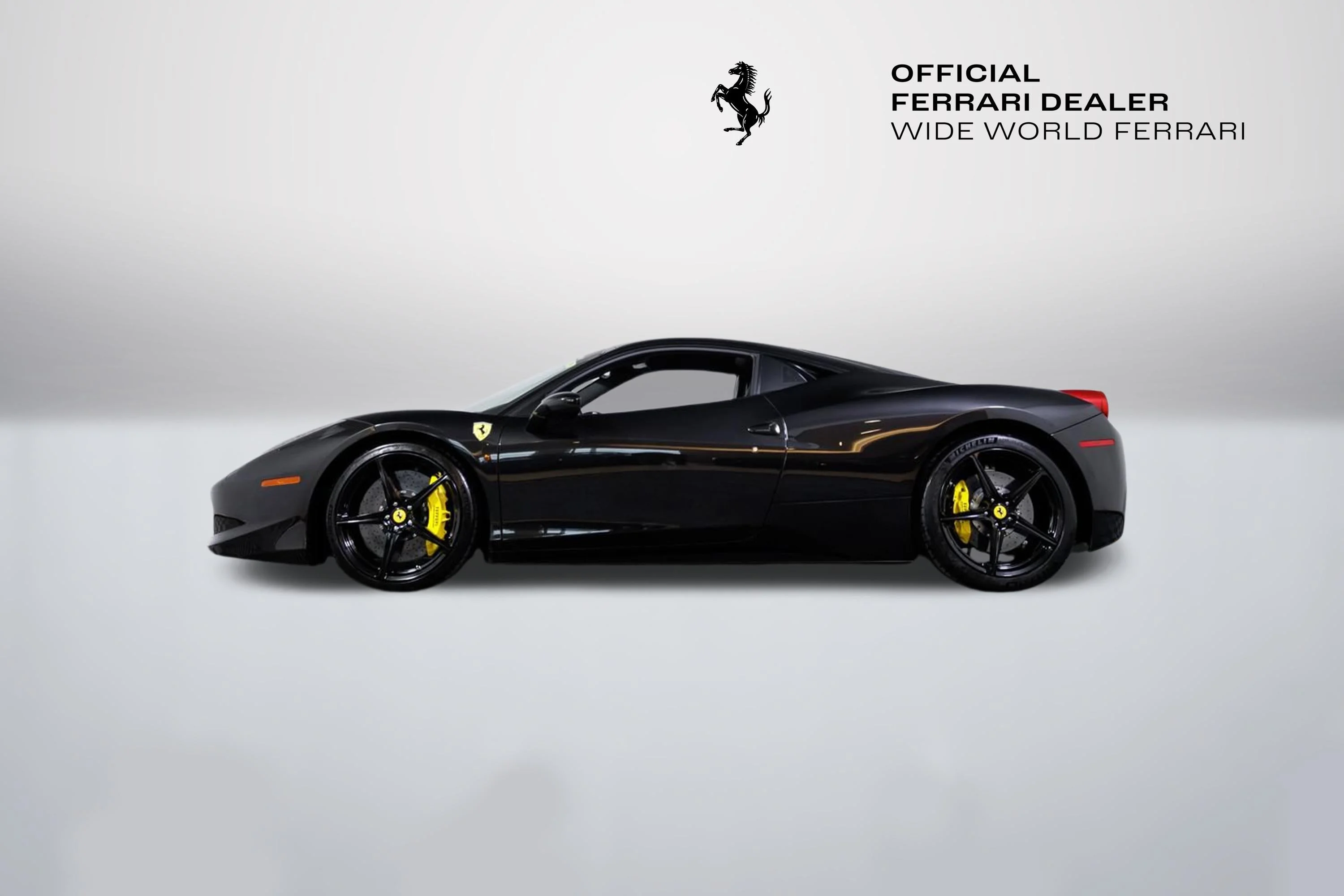 Certified Used 2014 Nero Daytona Ferrari Base image 4