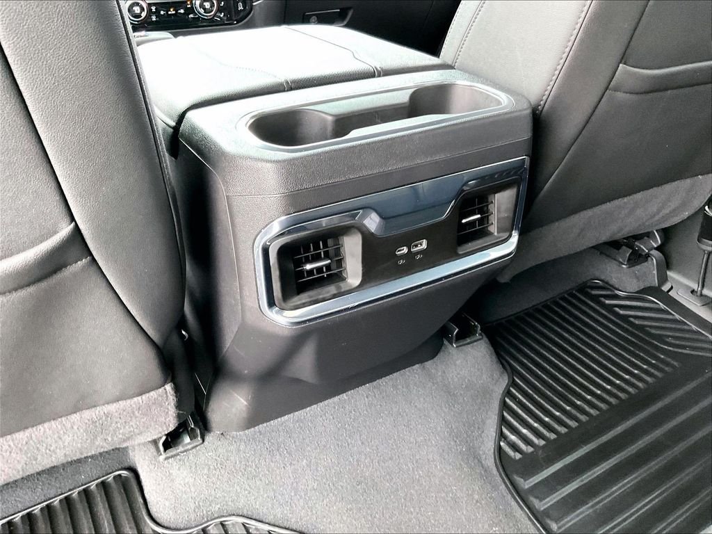 Used 2023 Silver GMC SLT image 27