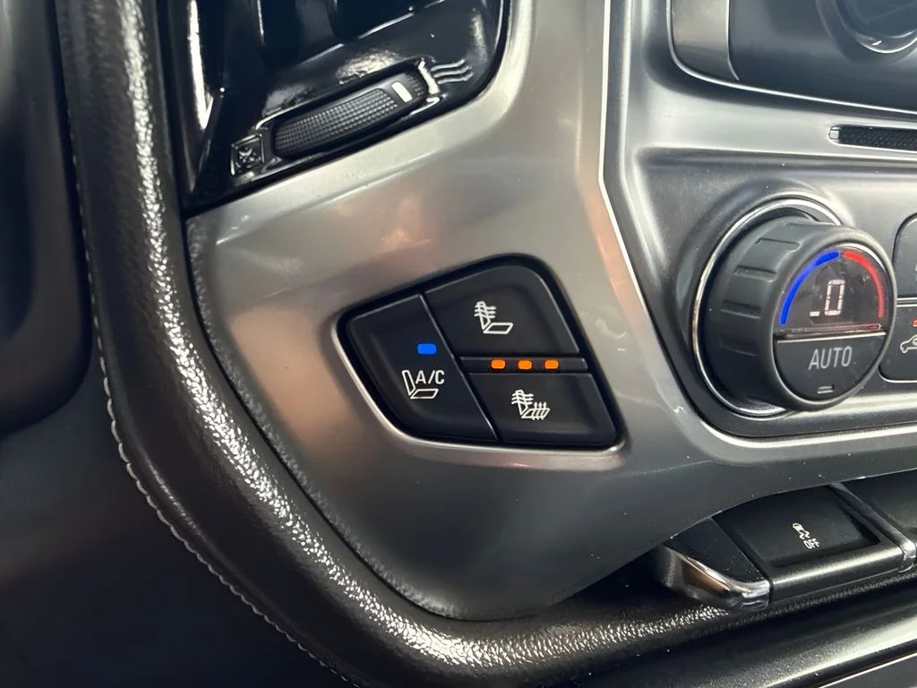 Used 2015 White Chevrolet LTZ image 18