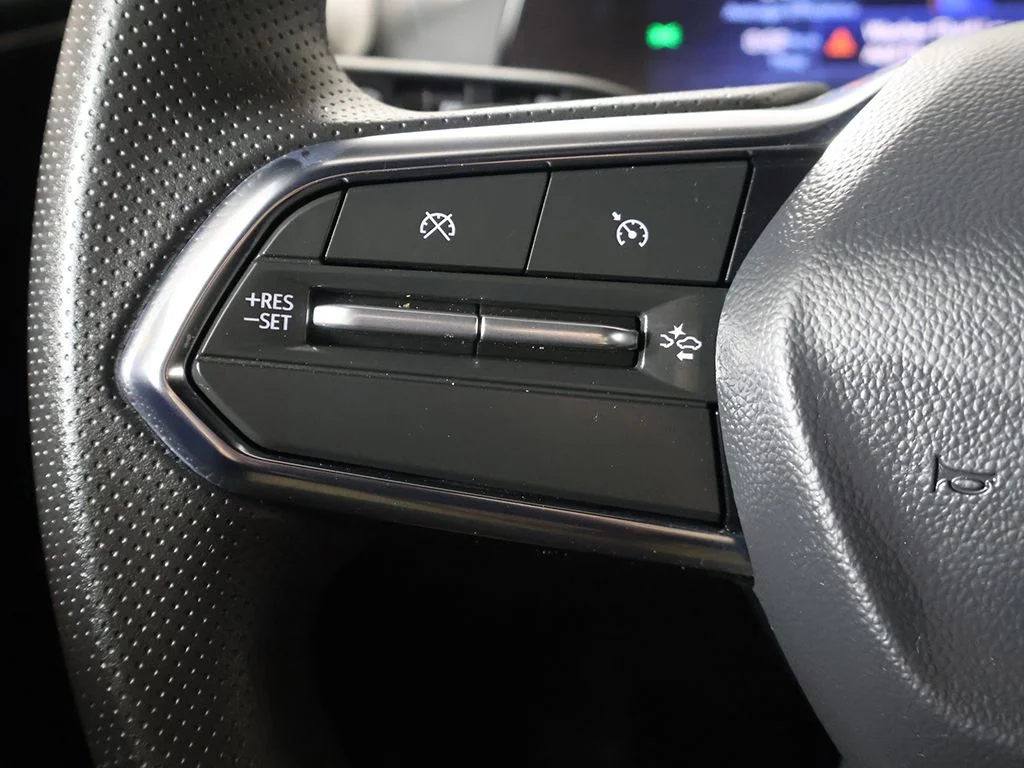Used 2025 Red Chevrolet LT image 36