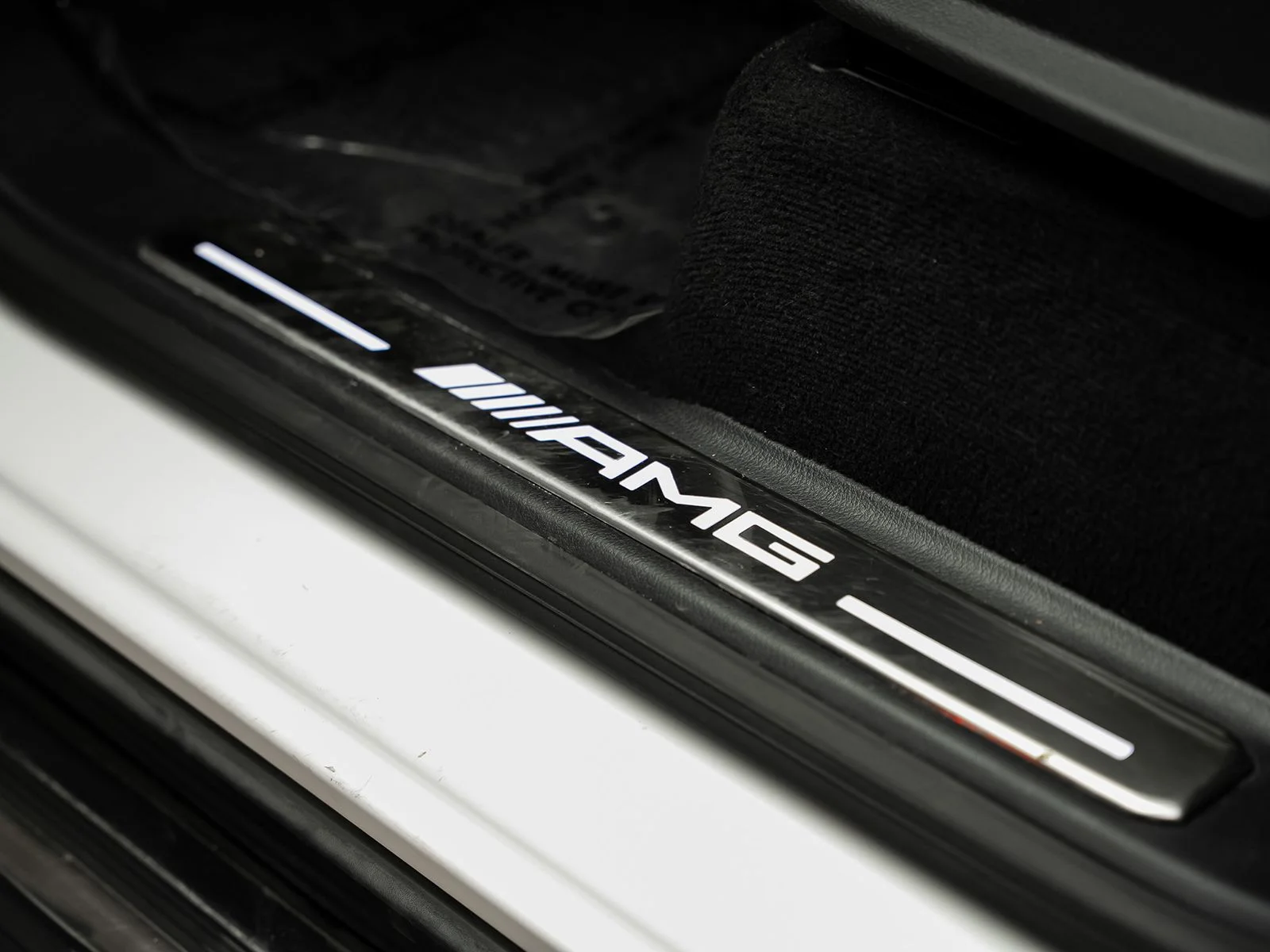 Used 2021 White Mercedes-Benz G 63 AMG® image 76