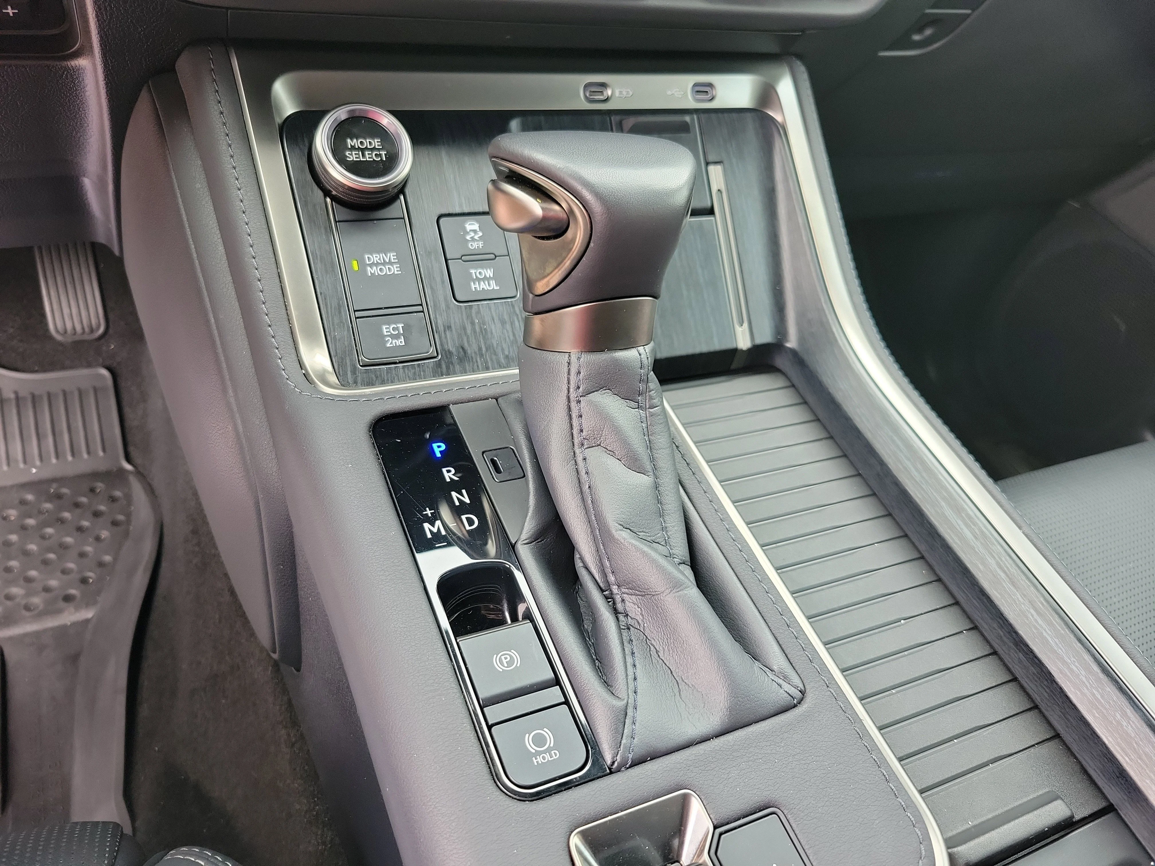 Used 2024 Blue Lexus GX 550 Luxury+ image 14