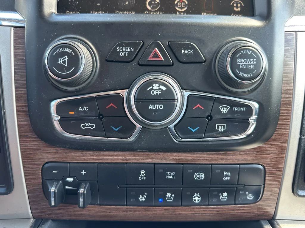 Used 2014 Red Ram Laramie image 38