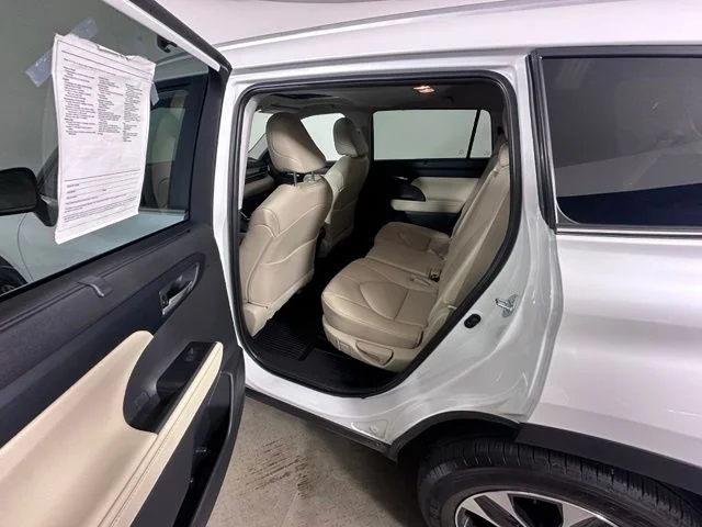 Used 2025 Beige Toyota XLE image 17
