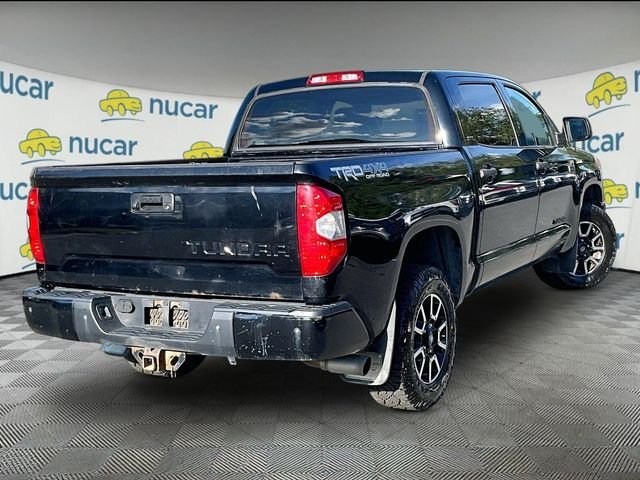 Used 2016 Black Toyota SR5 image 13