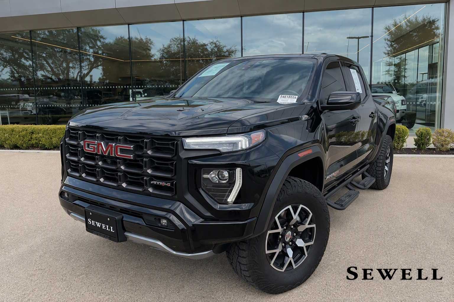 2023 GMC Canyon