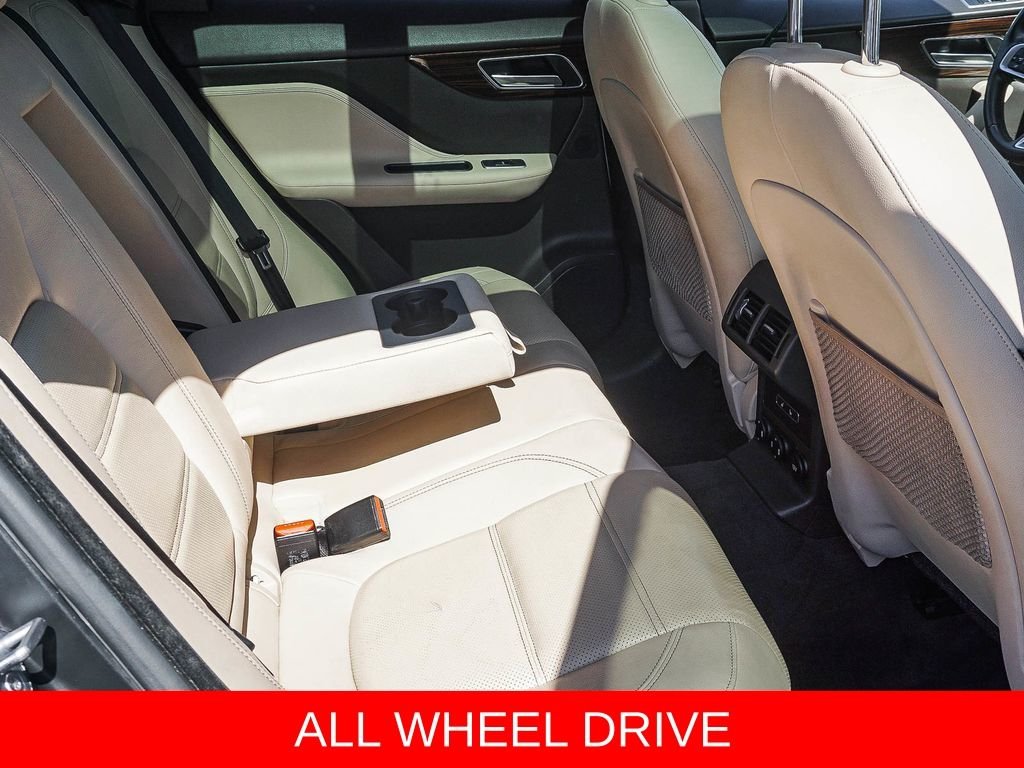Used 2018 White Jaguar 20d Prestige image 13