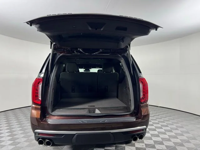 2023 GMC Yukon XL Denali - Photo 36