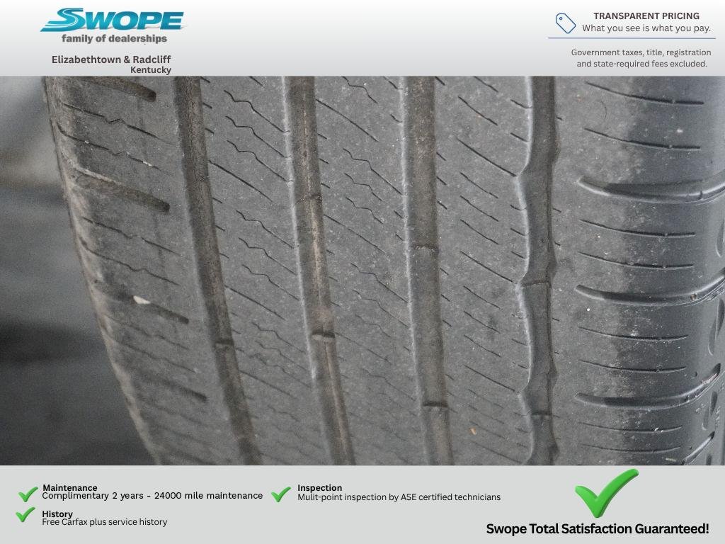 Used 2024 Sterling Gray Metallic Chevrolet LT image 31