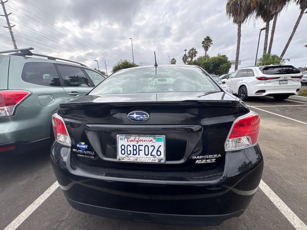 Used 2015 Crystal Black Silica Subaru 2.0i image 8