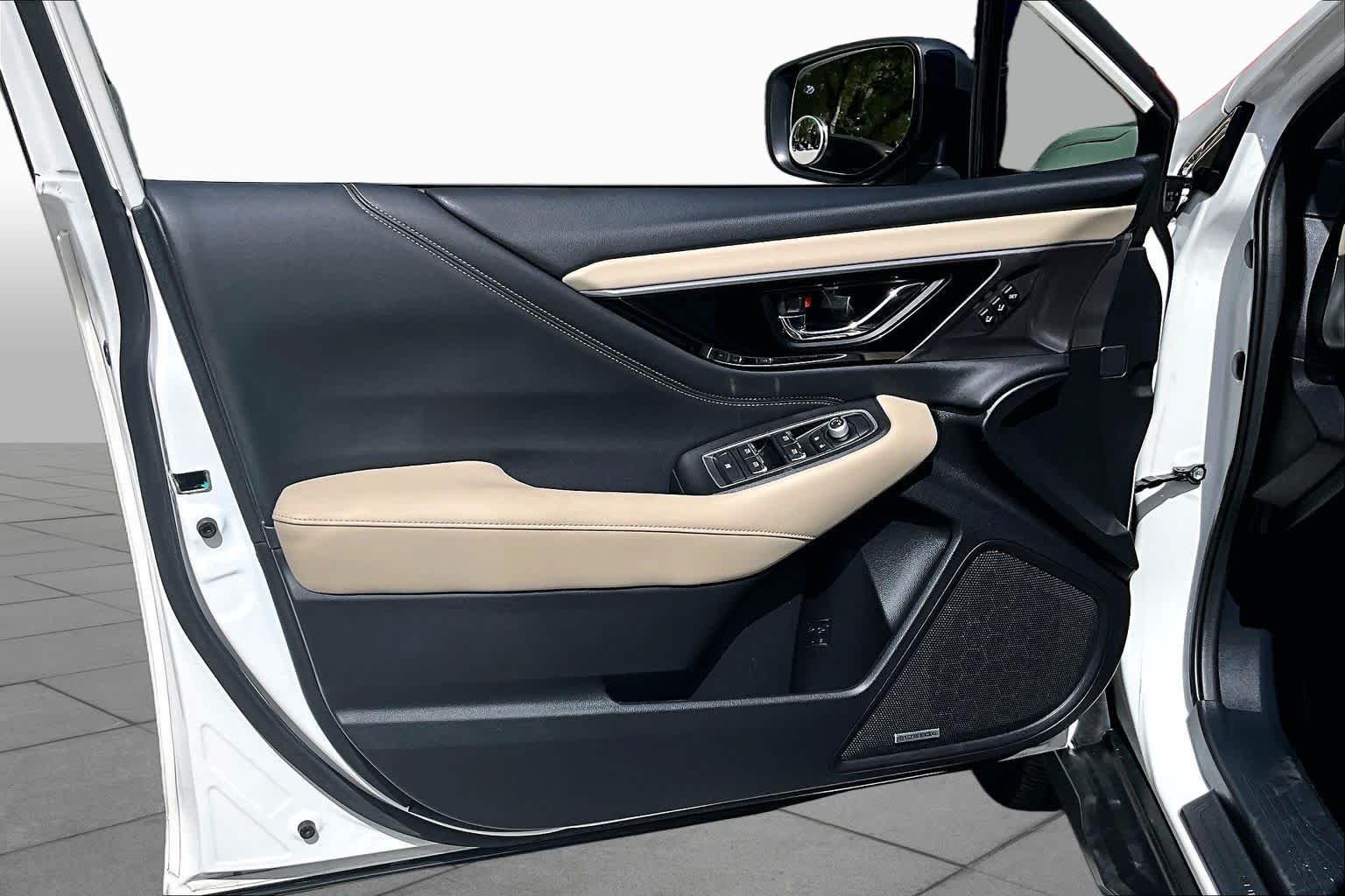 Used 2023 Crystal White Pearl Subaru Limited image 26