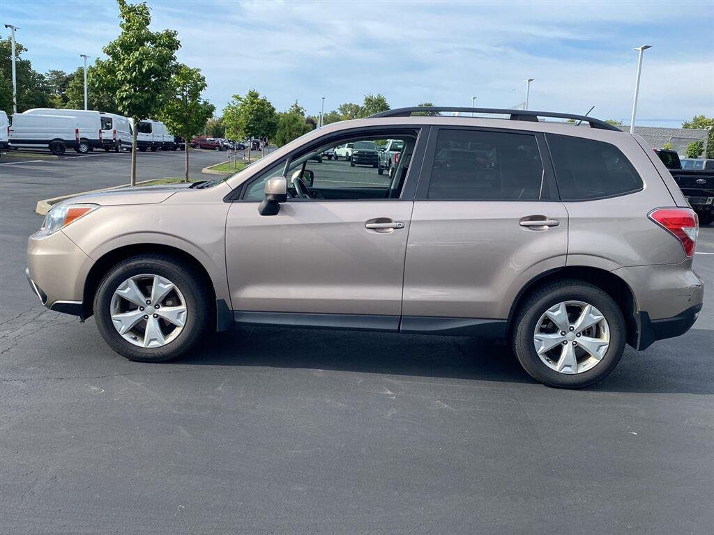 Used 2014 Burnished Bronze Metallic Subaru 2.5i Premium image 8
