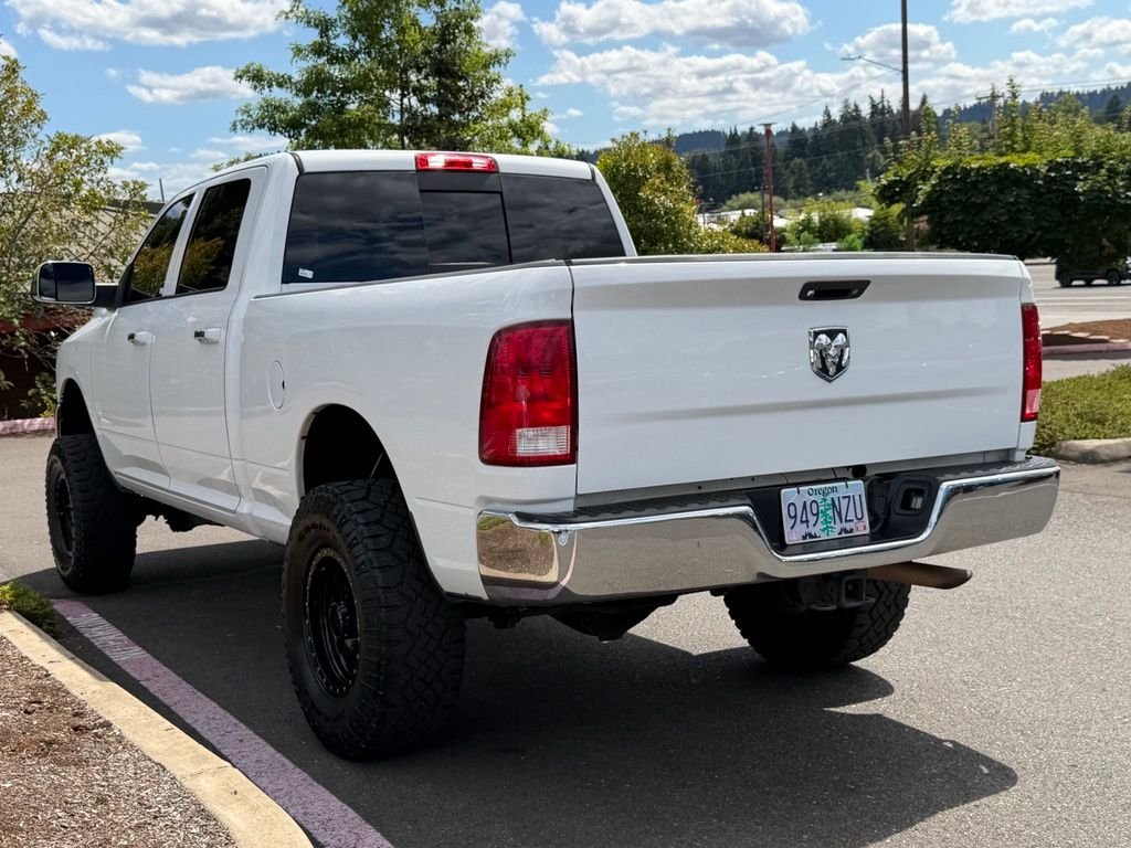 Used 2016 Bright White Clearcoat Ram SLT image 5