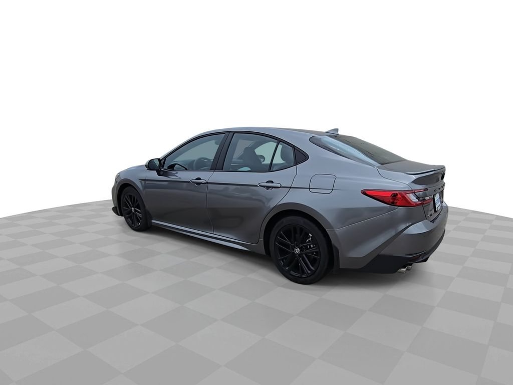 Used 2026  Toyota SE image 6