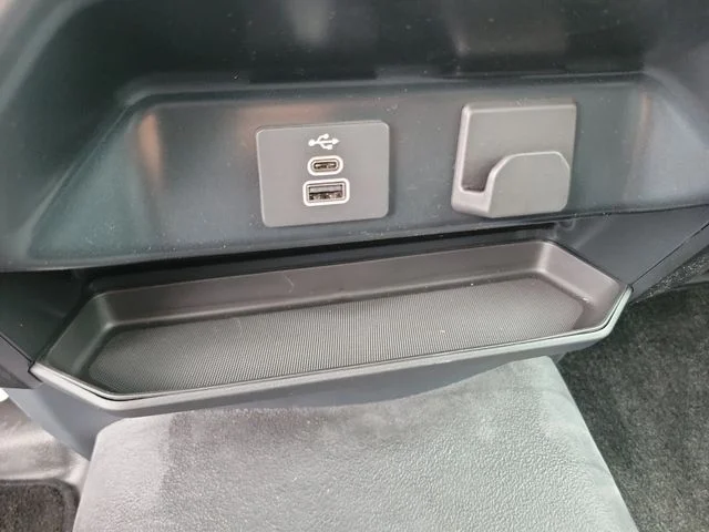 New 2025 Atlas Blue Metallic Ford XL image 26
