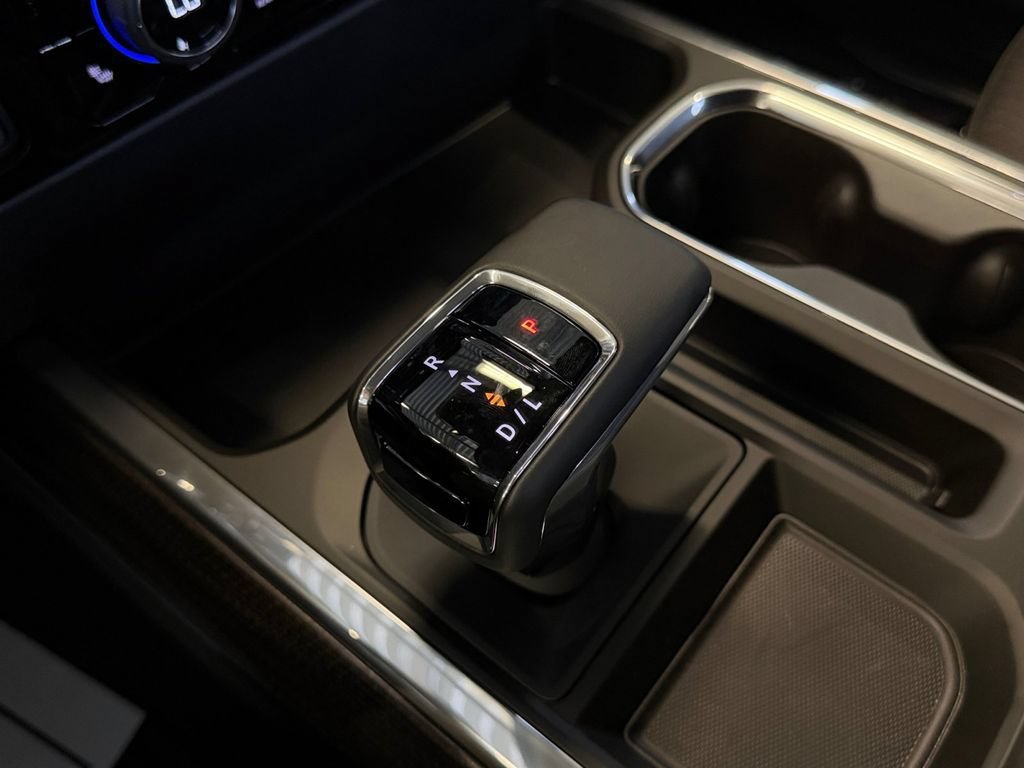 New 2026 Summit White Chevrolet LT image 34
