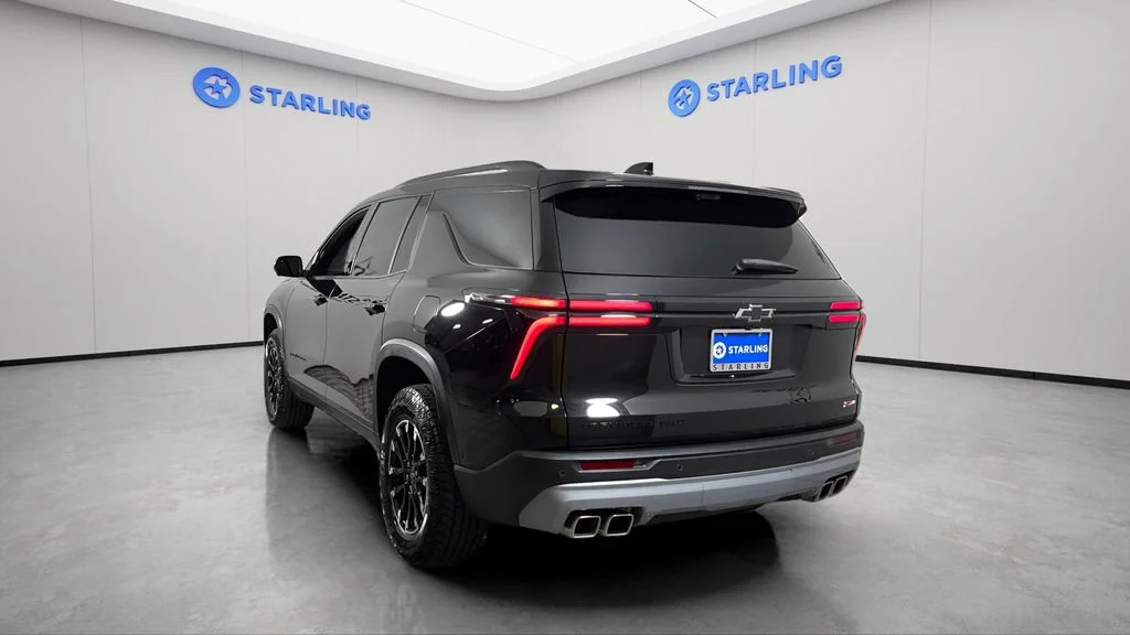 Used 2025 Mosaic Black Metallic Chevrolet Z71 image 6