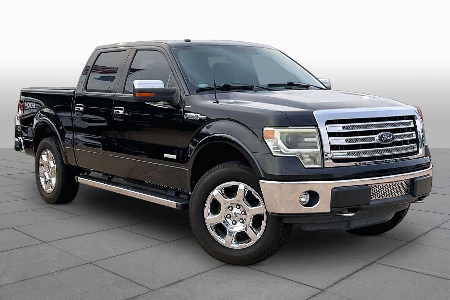 Used 2014 Tuxedo Black Metallic Ford Lariat image 4