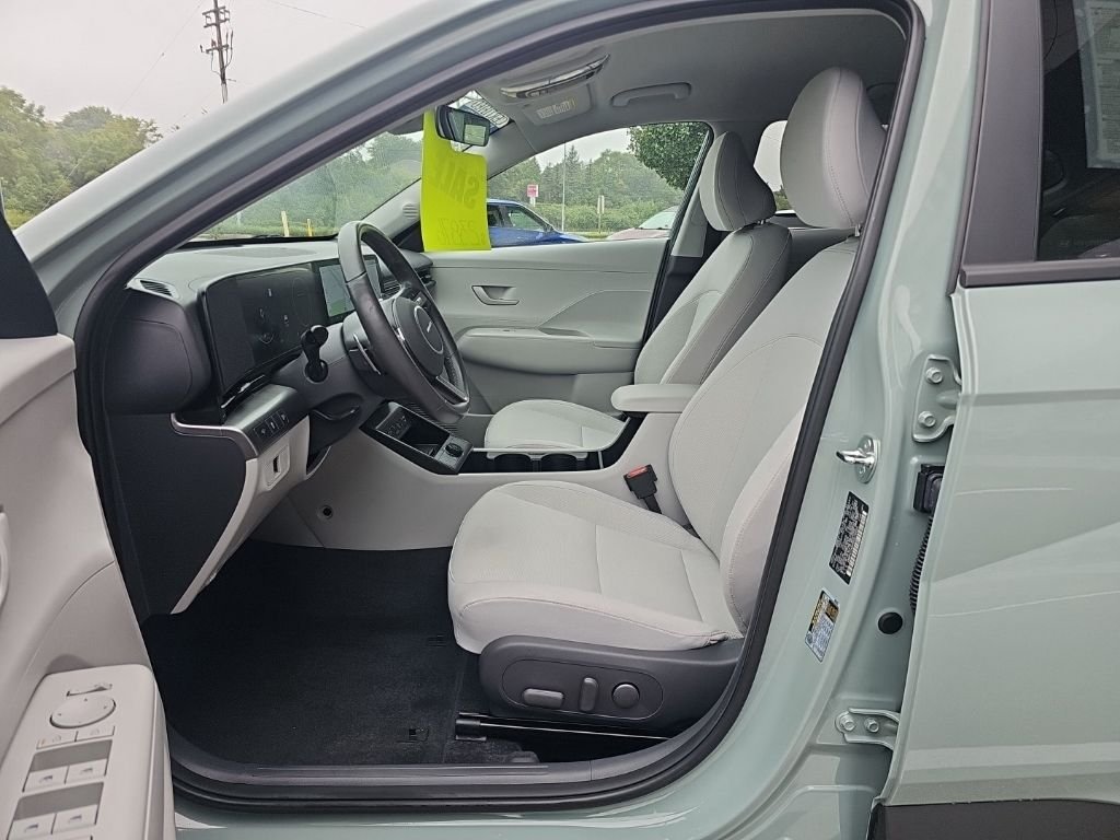 2024 Hyundai Kona SEL - Photo 9