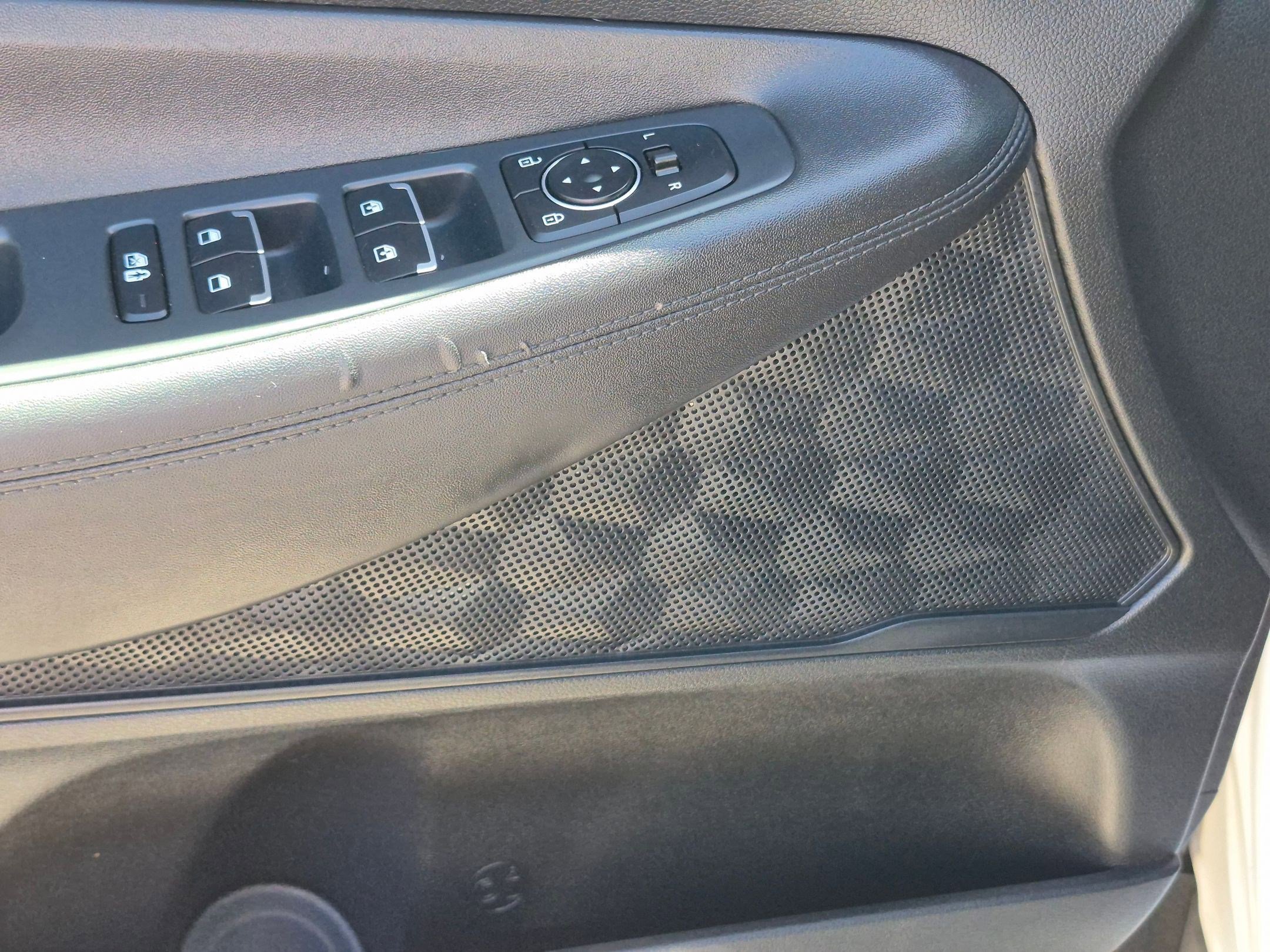 2022 Hyundai Santa Fe SEL - Photo 14