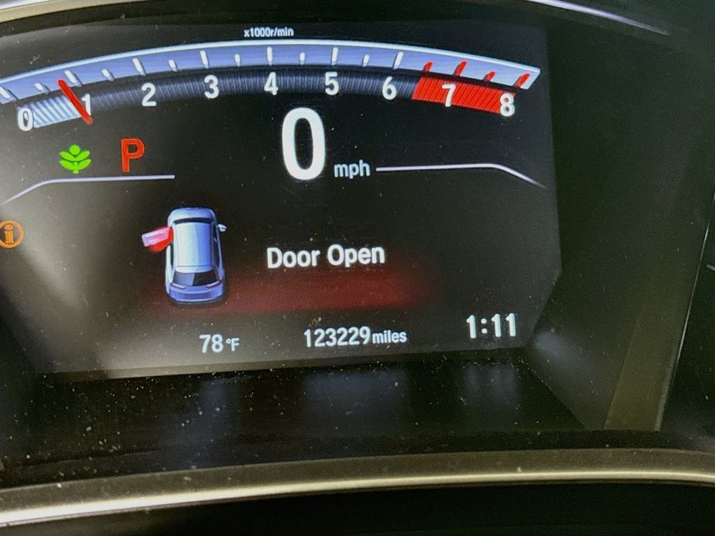 Used 2018 Molten Lava Pearl Honda Touring image 12