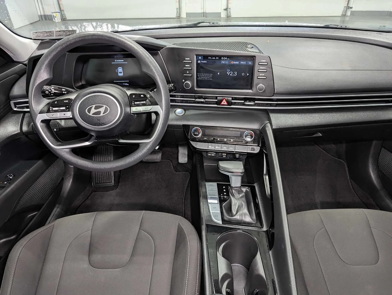 Used 2025 Fluid Metal Hyundai Blue image 16