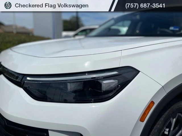 New 2026 White Volkswagen 2.0T SE image 11
