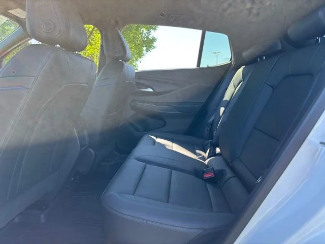 2026 Buick Envista Sport Touring - Photo 38
